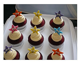 Dora The Explorer Star Cupcakes IC_carballo_mariana Flickr