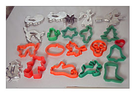 » Wolfe2902 » 21 Assorted Cookie Cutters Plastic Aluminum Holiday