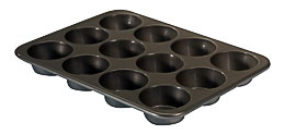 Bakeware Nonstick Aluminum 12 Cup Muffin Pan With Lid At Hayneedle