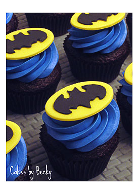 Batman Cupcake Stand Year's Theme Is Batman
