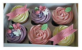 Floral "Happy Birthday" "To A Very Special Mum" Cupcake Gift Box