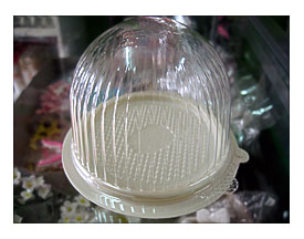 Cupcake Container White 7 50 Retail 7 00 Wholesale Cupcake Container