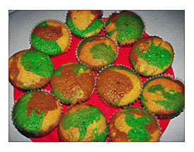 Adorable Camo Cupcakes My Friend Ashlee Made I Made These Cupcakes