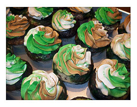 Camo+Cupcakes These Are The Camo Cupcakes I Made For Our Girls Camp