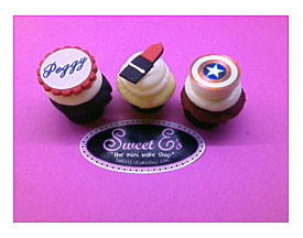 Peggy Carter Mini Cupcakes