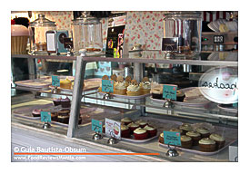 Cupcakes by Sonja cupcake display case