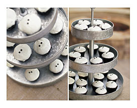 Bowling Cupcakes How Cute, Right? Each Vanilla Cupcake Has A Mini