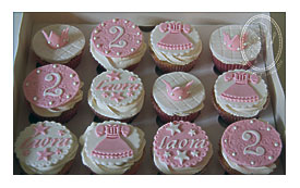 CUPCAKES PRINCESSE ET CUPCAKES MINNIE SARAH TATOUILLE