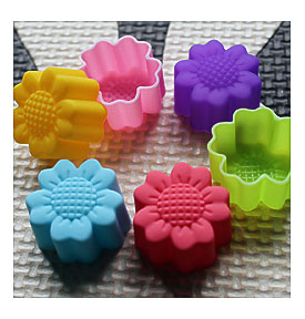 Baking Pudding Bakeware Chocolate Candy Daisy Mold Jelly 12Pcs Flowers