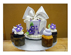 Artisan Bake Shop CupCake Stand Top Cake & CupCakes Amethyst Purple