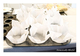 Cupcake Liners. Chef Craft Parchment Paper Cupcake Liners, White