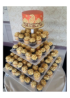 Elegant Gold Square Metal Cupcake Tower