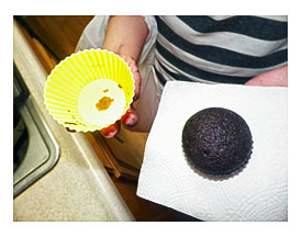These Silicone Cupcake Liners Is The NON STICK Feature. The Cupcake