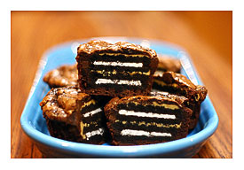 Oreo and Peanut Butter Brownie Cakes