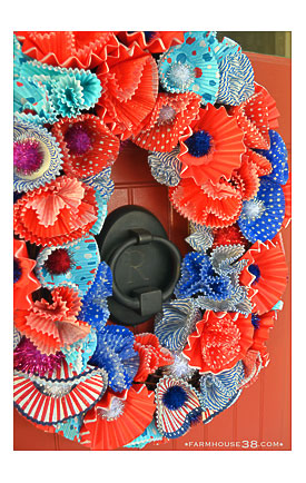 DIY Patriotic Cupcake Liner Wreath From Farmhouse38