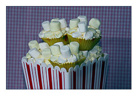 Crafty Escape Popcorn Cupcakes
