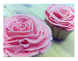The Final Cupcakes We Decorated Were The Roses These Were
