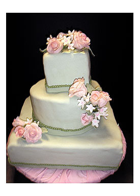 homogenization cake with gum paste roses 7