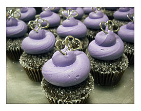 Purple Wedding Cupcakes Purple Wedding Cupcakes