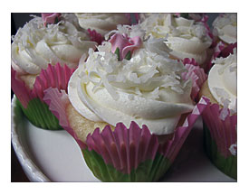 Wilton+Tulip+Cupcake+Cups Heidi Bakes Coconut Cupcakes In Tulip